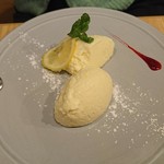 欧風食堂 タブリエ - 本日のデザート（グレープフルーツのアイス）（580円＋税）