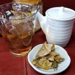 玉蘭 - 紹興酒ロック　500円。