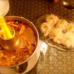 タイ料理サバイ・サバイ - トムヤムクン＆ラーメン
