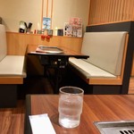 どんどん亭 - 初訪 12月 通し営業で16時くらい