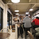 キングジョージ - 店内模様