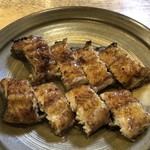 旬ものと日本酒 とみ笑 - 宮城の川の鰻の蒲焼き