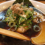 麺や 向日葵 - 醤油らーめん 700円