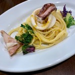 Aiuto - 佐島のスルメ烏賊とプチベールのパスタ(コース)