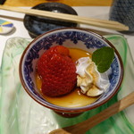 柳家錦 - ゴマのブランマンジェ