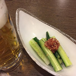 だんまや水産 - 梅キュウ（私は梅干しだけパクリ）