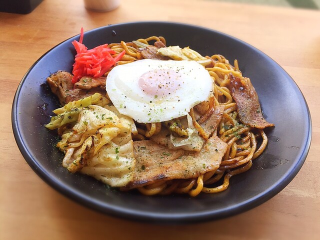 焼きそば 和食 ジヤトコ 前 ジヤトコ 前