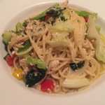 カサ ノバ - 鶏挽とほうれん草のパスタ