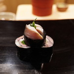 日本橋蛎殻町 すぎた - しめさばくるくる