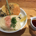 讃岐うどん　志成 - 