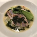 オオハラ エ シーアイイー - 本日の鮮魚 かぶのピューレとバジリコ風味
      2019年2月22日ランチ