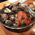 Kaki Goya - 焼き牡蠣食べ放題についてくる焼きアイテム