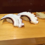 松寿司 - たこ握り