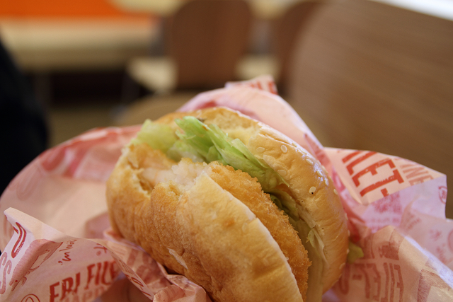 マクドナルド 秋田仁井田店 羽後牛島 ハンバーガー 食べログ
