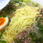 ちばき屋 - 牛タン塩らーめん 麺の太さなど