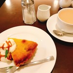 CAFE FLAT - 