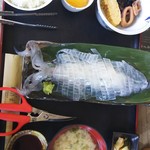 梅乃葉 - 活いか定食