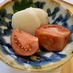 石松　阪奈店 - トマトとべったら(サービス品)