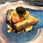 エクアトゥール - オマール海老、黒鮑、筍、キャビア