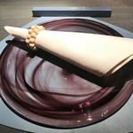 エクアトゥール - テーブルセッティング