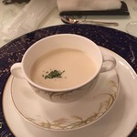 ホテルモンテローザ - カリフラワーの冷製スープ