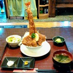 Dandantei Nippon Kazoku - 本気丼　ジャンボ海老　もち豚ヒレソースカツ丼　2000円