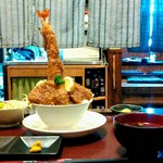 Dandantei Nippon Kazoku - 本気丼　ジャンボ海老　もち豚ヒレソースカツ丼　2000円