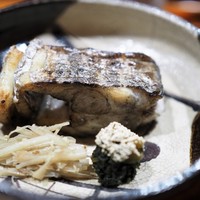 津の守坂 小柴 - 太刀魚　塩焼き