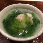 菊鮨 - 蛤と天草新物のあおさ、菜の花とわかめ