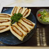 とんかつ まい泉 青山本店 - ヒレかつサンド (9切)