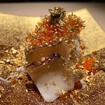 鮨 水月 - 蟹・とびこ・あわび・金粉