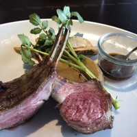 ワカヌイ グリル ダイニング バー 東京 - 