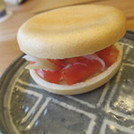 柚木元 - 信州トマト　松葉ガニ　クリームチーズの最中