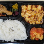 麻婆豆腐盒饭