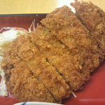 八重山そば　びん玉 - とんかつ