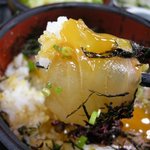 磯料理マルサ - 鯛丼をいただきまーす。