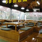 磯料理マルサ - 堀ごたつ席