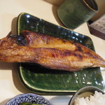 とんかつたつみ - ホッケ30センチ