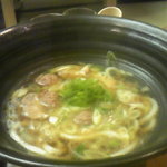 北新地本通り つるとんたん 琴しょう楼  - 大きなおうどん