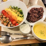 イート・モア・グリーンズ - 