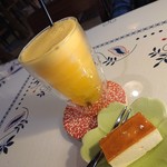 秋朝珈琲館 - パッションフルーツ(200元)