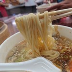 公正包子店 - 酸辣麺リフトは苦手です(35元)