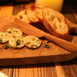 ルピオット - ゴルゴンゾーラとイチジクのバター