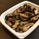 きのこのソテー350円（税抜き）