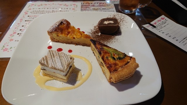 ケーキのお楽しみボックス By ハミングバード ほていや 蔵店 佐原 和菓子 食べログ ケーキのお楽しみボックス By ハミングバード ほていや 蔵店 佐原 和菓子 食べログ