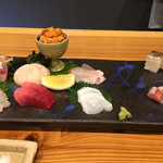 大塚 みや穂 - 刺し盛り(雲丹入り)