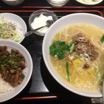 台湾料理 豊源 - 週替り定食/台湾魯肉飯+担仔麺