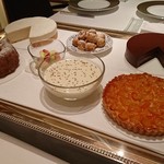 カランドリエ - デザートはこの中から好きなのを選んで頂けます