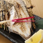 《北海道产》盐烤特大远东多线鱼