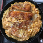 砂場 - 甘くて汁だくのカツ丼